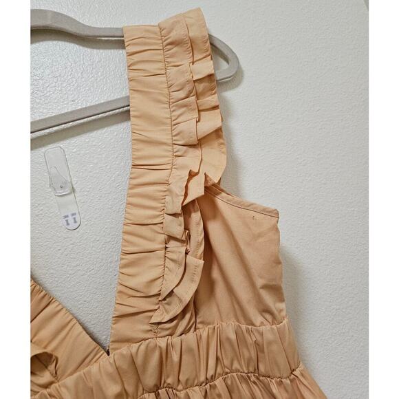 Abercrombie and Fitch Peach Mini dress. SzM. Flared. Teared. Sexy. ShortRuffled - Picture 10 of 15